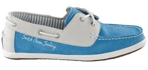[title] - Aufgrund ihrer Herkunft aus dem traditionellen Segelsport besitzen GAASTRA Schuhe und Mode einen typisch maritimen Style. 